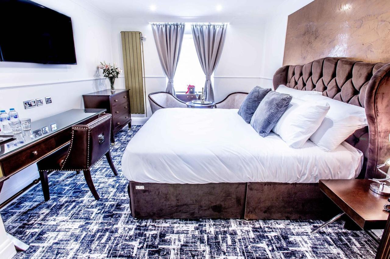 Grosvenor Hotel 3*